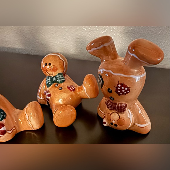 Gingerbread Man Holiday | Christmas Ceramic Figurines Set Bundle - Picture 4 of 4